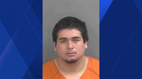 Man arrested in Collier County, accused of stealing $2.5K worth of golf ...