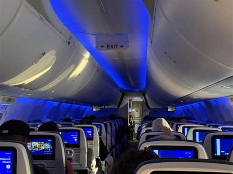 United Airlines Inside 2024