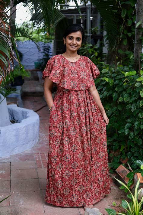 Ganga - Deep Maroon Detachable Dupatta Maxi Nighty – Pleated Up