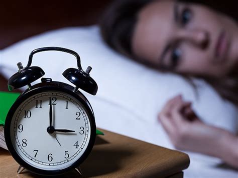 晚上睡觉失眠怎么办？如何改善失眠？