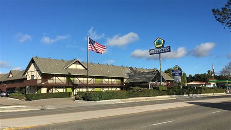 Pea Soup Andersen's Inn | Discover Buellton