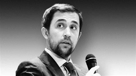 Left-Wing Views 的图像结果