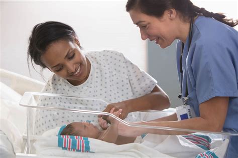 What Is A Neonatal Nurse? | Nursejournal.org