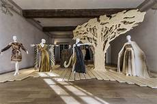 la moda vintage si mostra 24ze storia della moda la reggia di venaria a la moda vintage si mostra 24ze storia della moda la reggia di venaria a