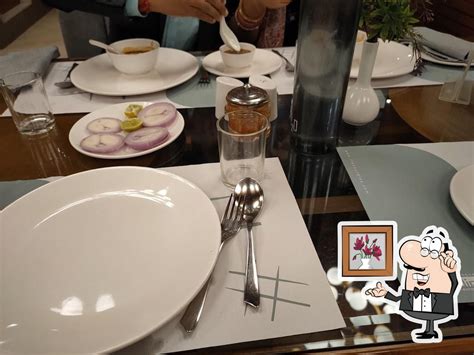 Flavour Dine Restaurant And Banquet (pure veg), Vadodara - Restaurant ...