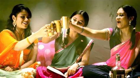 Watch Mrs. Subbalakshmi Season 1 E1 - Ep 1 - The Missing Wife - Mrs ...