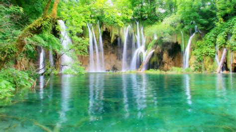 High Resolution Waterfall 的图像结果