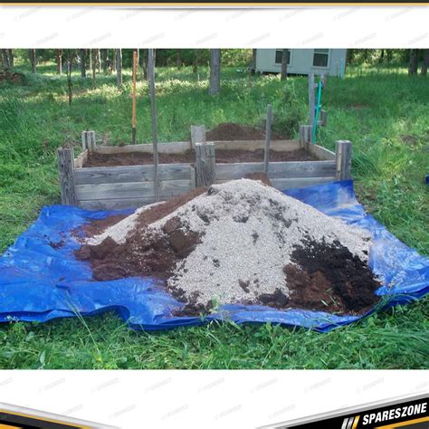 Loadmaster 90GSM Blue Tarp With Reinforced Corners - 4 x 6 Inch / 101 x ...