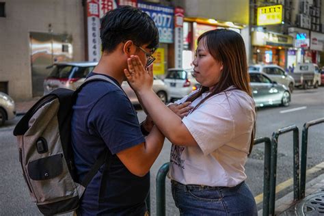 这对夫妻每天从珠海跨境去澳门上班|珠海|澳门|双城生活_新浪新闻