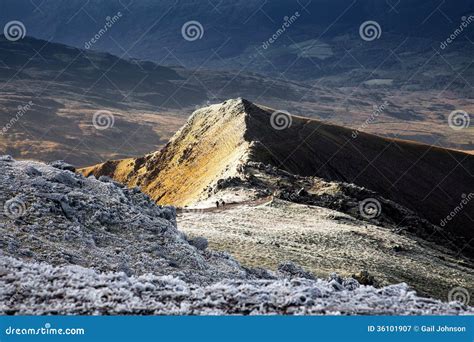 Watkins Path stock image. Image of watkin, landscpe, frost - 36101907