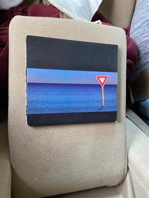 Can anybody tell my Yield CD? : r/pearljam