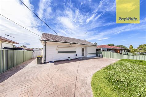 17 Lucas Road, Seven Hills NSW 2147 - House For Rent | Domain