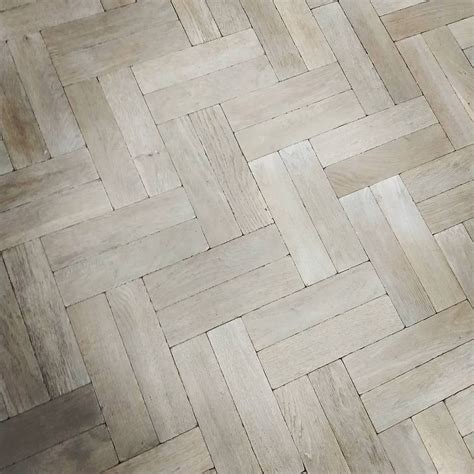 Double Herringbone Wood Floor Pattern