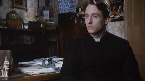 Linus Roache Priest