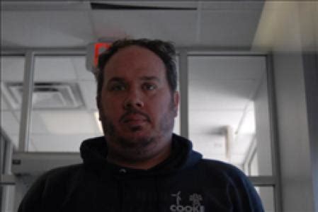 Courtney Dane Waddell, a registered Sex, Violent, or Drug Offender in ...