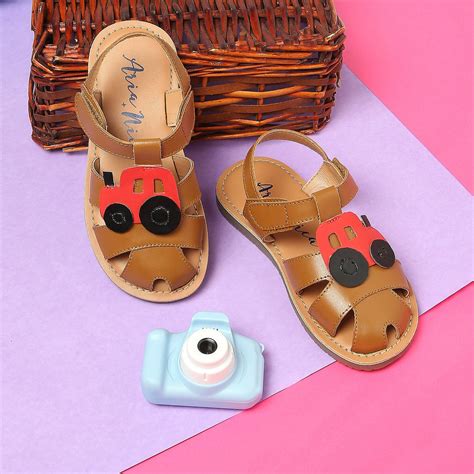 Tractor – TAO PARIS