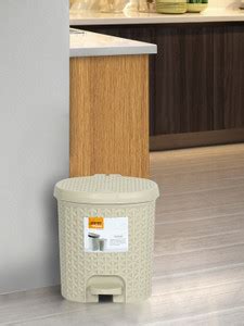 Jaypee Plus Dispose all Small Plastic Dustbin Price in India - Buy ...