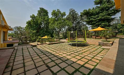 Fariyas Resort | CYJ | Corporate offsite tours Call@ 8130781111