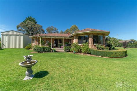 7 O'Connor Road, Armidale NSW 2350 | Domain