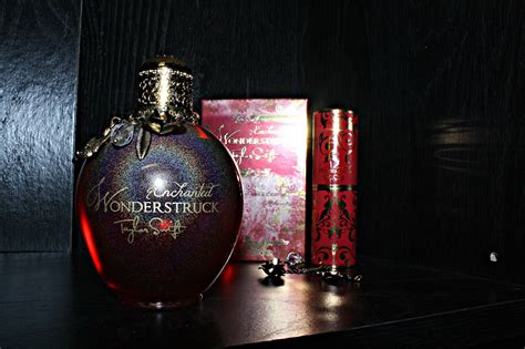 Among the Stars Perfume: Wonderstruck Enchanted by Taylor Swift