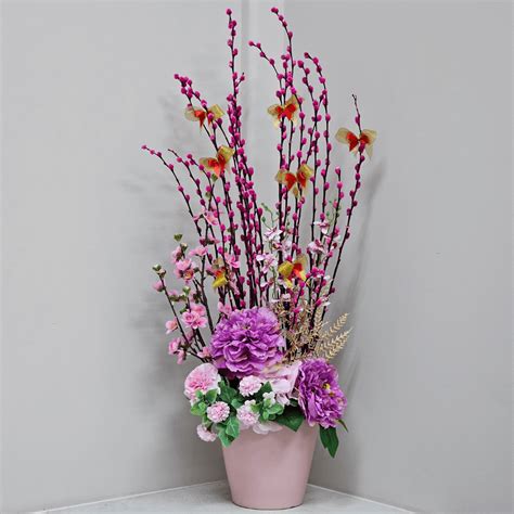 Purple Treasure Pussy Willow | Table Arrangement 2024