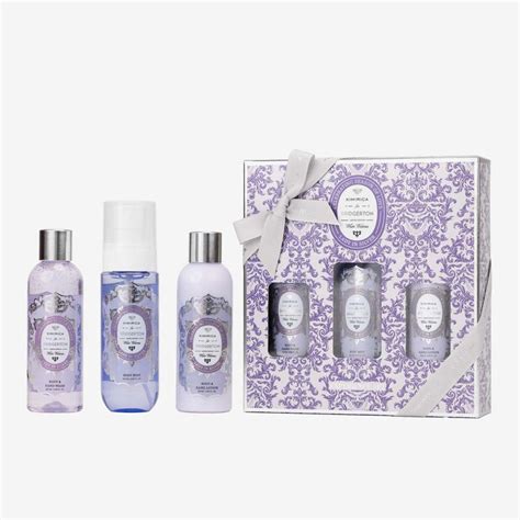 Buy Luxury Gift Sets for Every Occasion Online | Kimirica