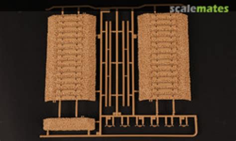 Contents for Panzerjäger-Triebwagen 51, HobbyBoss 82953 (2023) - In-box ...