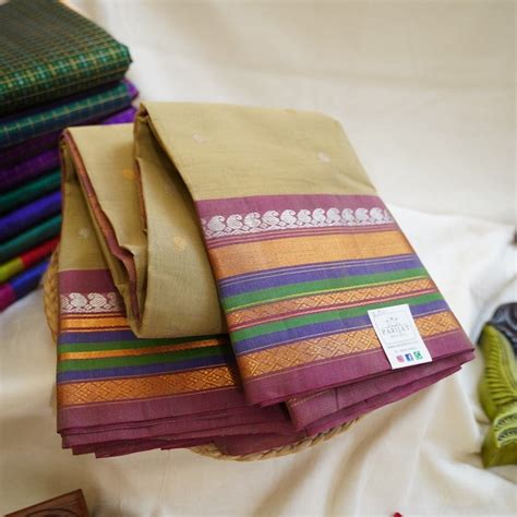 Gadwal handloom Cotton Saree silk borderWorldwide Ship – Parijat ...