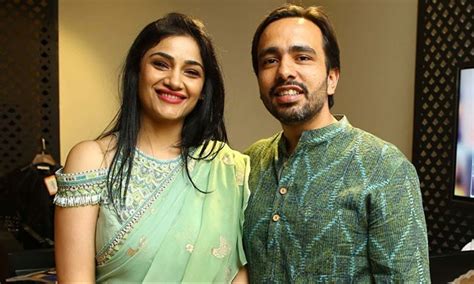 From Rajshree Yadav to Priyadarshani Raje Scindia: Meet beautiful wives ...