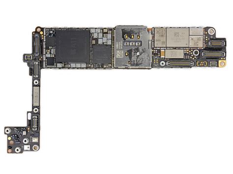 Apple offers to repair defective iPhone 8 logic boards for free ...