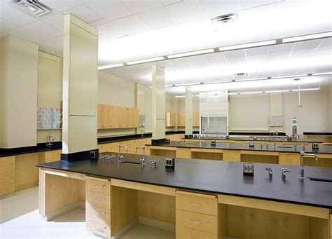 Science Building 的图像结果