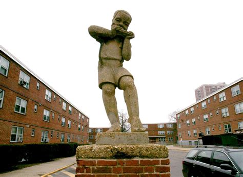 McCulloh Homes (Low-Rise)