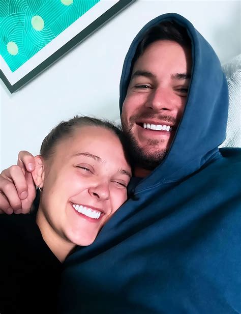 JoJo Siwa and Chris Hughes Tease Engagement Ahead of First Christmas ...