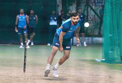 IND vs AUS 2022: [In Pictures] Virat Kohli bowls in the nets ahead of ...
