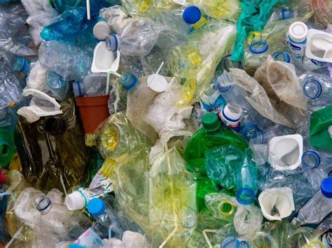 Microplastics everywhere, every time: Is your infant drinking ...