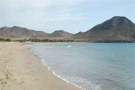 https://strapi.beach.poi-nt.com/posts/post-110/large_playa_de_los_genoveses_dsc0132_118_481637056_3e7a145620.jpg