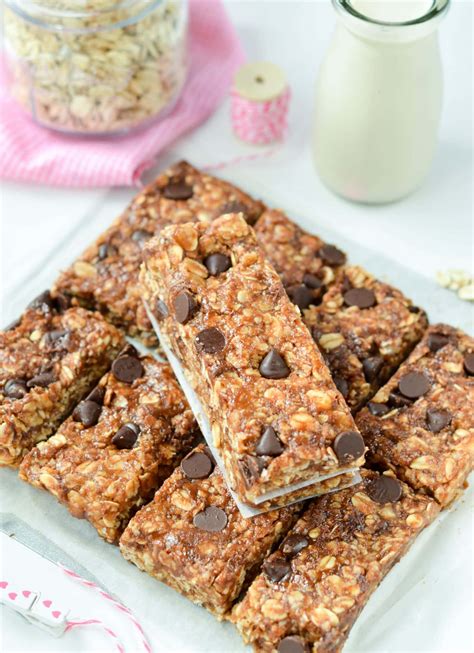 Peanut Butter Oatmeal Protein Bars - No Bake + Vegan