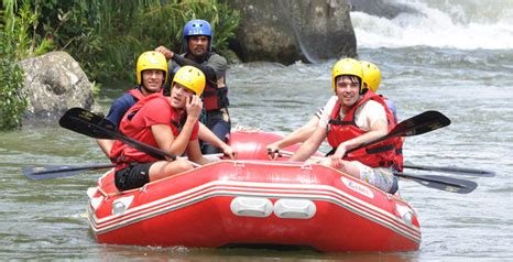 Rafting in coorg - Barapole Rafting Location
