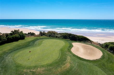 https://heygolfguide.se/wp-content/uploads/2023/04/Hoyo-6-Campo-A-Real-Novo-Sancti-Petri-Golf-Club-Andalucia-Spain-149.jpg