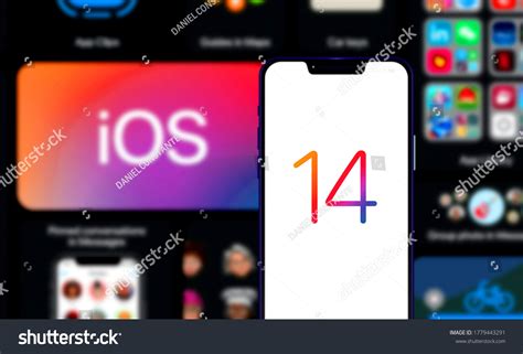 Operating iPhone 12 的图像结果