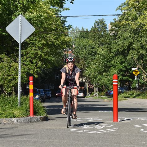 eCities Canada – Québec City – Population: 820,592 – eBikes Int'l