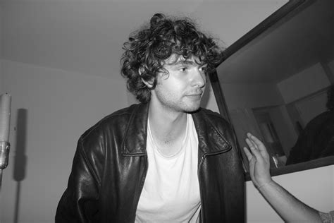 Electro-Pop Newcomer True August – Soundkartell › Soundkartell ...