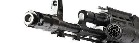 Download wallpaper the barrel, BACKGROUND, WHITE, TRUNK, Dunga, ramrod ...