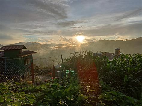 Hakha, Chin state , Myanmar ( After rain in the evening) : r/VillagePorn