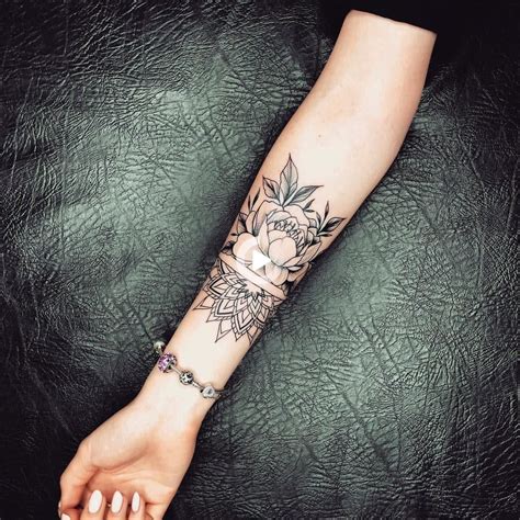 Wrap Around Tattoo Arm - Holiday Wrapping Inspiration