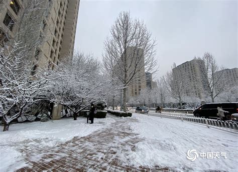 下雪啦！北京城区迎来2021年首场降雪，多图预警！_北京日报APP新闻