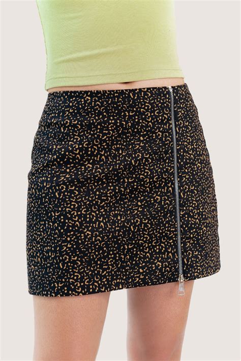 Váy ngắn - Leopard Zipped Khaki Mini Skirt - LIBÉ 5382 – LIBÉ