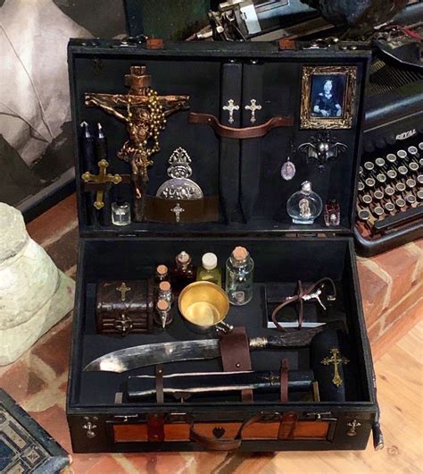 Vampire Hunting Kit 19th Century Gothic Horror Replica - Etsy Ireland