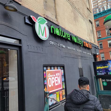 NATURE VALLEY MARKET, New York City - Photos & Restaurant Reviews ...