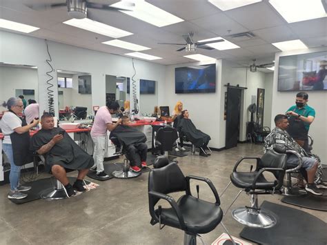 Elvia's Unisex Barber Shop